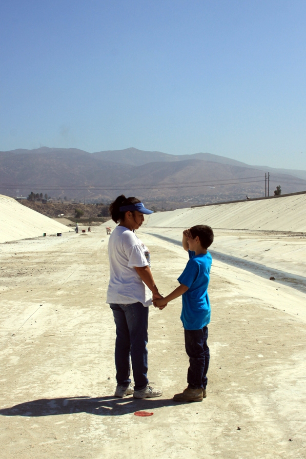sustentable Mama e Hijo Alamar cemento